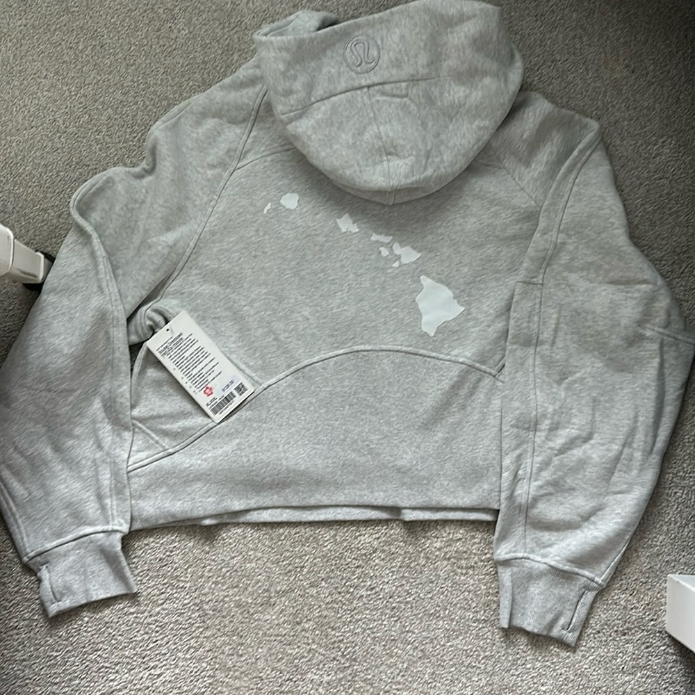 RARE Lululemon scuba from Lululemon Waikiki Hawaii